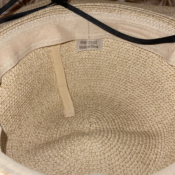 Soft Straw Beach Hat - Picture 3 of 5